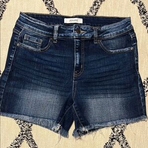 Zenana Size M Denim Shorts